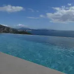 Roggi Villa
